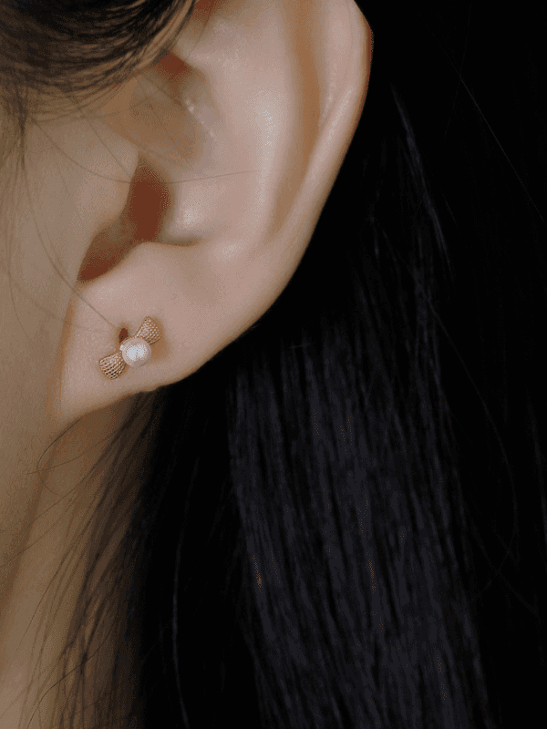 Sterling Silver Pearl Bow Mini Studs - Fluid