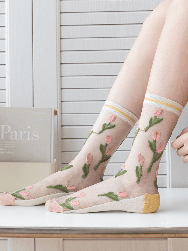 Tulip Sheer Socks - Fluid